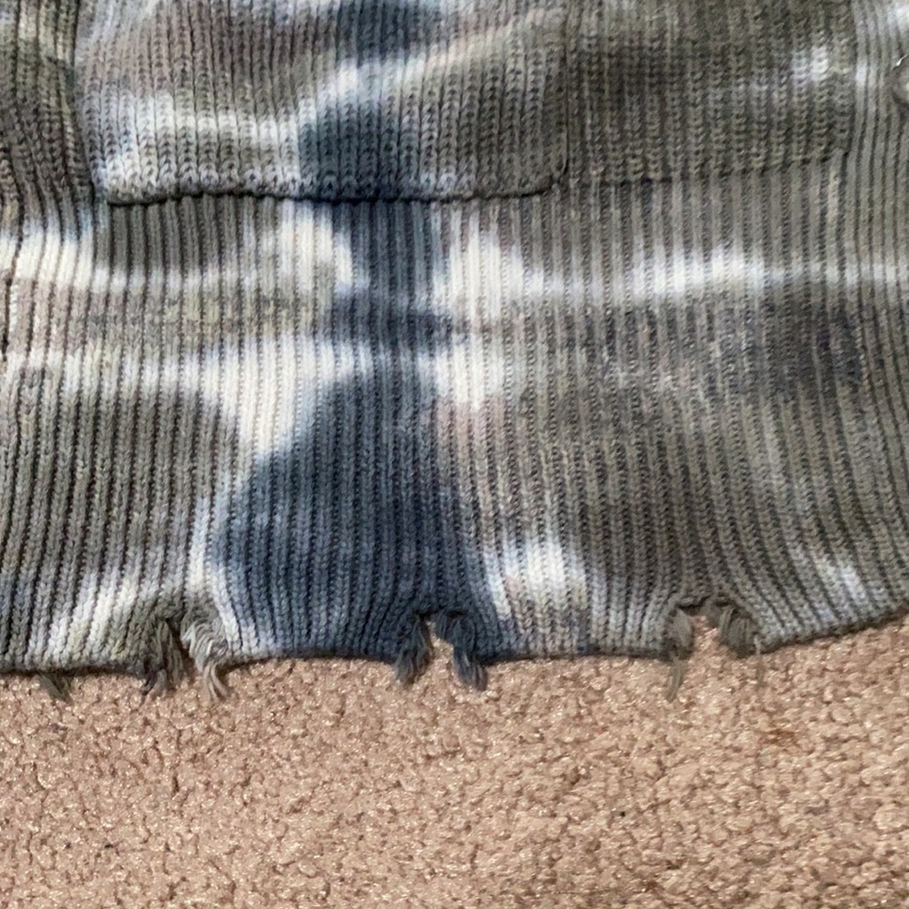 NEW Young Fabulous & Broke Indie Distressed Cardigan Sweater in Rare Camo Wash L - Picture 7 of 8